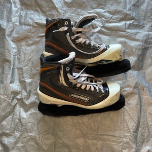 Bauer Elite Hockey Goalie Skates 10 (Used)
