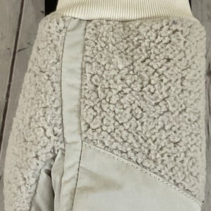 Womens Nike Plush Sherpa Fleece Mittens Tailored Natural Hand Shape Contour Tan