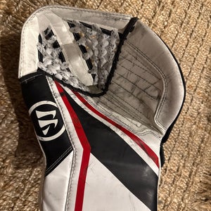 Glove And Blocker. Warrior Ritual G6 E+ Regular (Used)