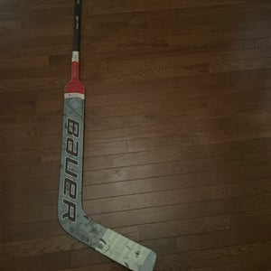 Intermediate Bauer M5 pro Regular Goalie Stick 23" Paddle  (Used)