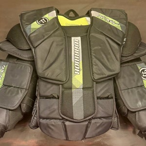 Warrior X4 E Senior Small Hockey Goalie Chest Protector