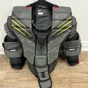 Large  Bauer Hyperlite Goalie Chest Protector (Used)