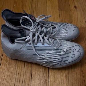 Unisex Size M 9.5 (W 10.5) Adult New Balance Low Top Burn X3 (Used)