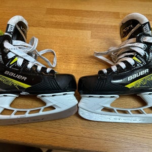 Bauer Vapor X4 Hockey Skates Regular Width 11.5 (Used)