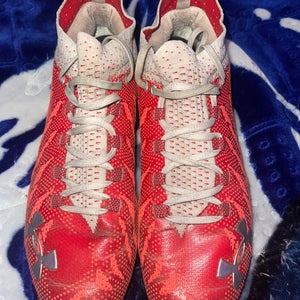 Men's  Size M 11.5 (W 12.5) Under Armour Low Top Spotlight MC (Used)