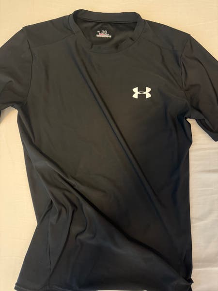 Mens Under Armour Compression Shirt (used) | SidelineSwap  display picture 1