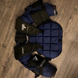 Senior Medium  Vaughn Goalie Chest Protector