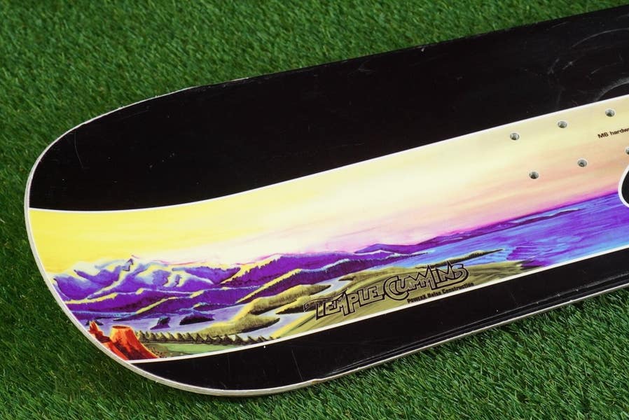 VINTAGE GRU TEMPLE CUMMINS SEAN DONNELL DESIGNED 156CM SNOWBOARD