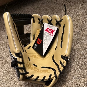 2025 Wilson Right Hand Throw Infield A2K Baseball Glove 11.5" (New)