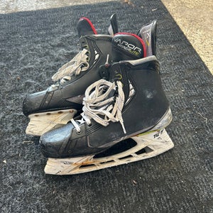 PROSTOCK Bauer Vapor Hyperlite Hockey Skates 9