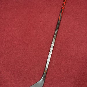 Bauer Flylite P28M 87 Flex Right Hand Pro Stock Stick Item#FLVT