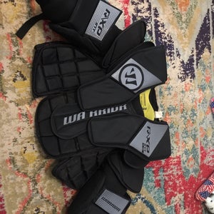 Small / Medium  Warrior Ritual XP Goalie Chest Protector (Used)