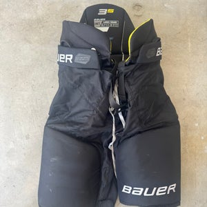Large Intermediate Bauer Supreme 3S Hockey Pants (Used)