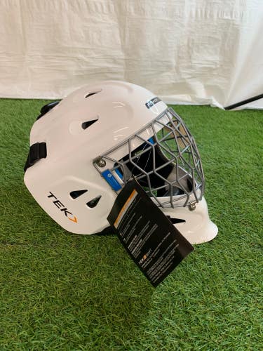 New Senior Powertek V3.0 Ringette Goalie Mask [24410333] | 7 1/4- 7 1/8