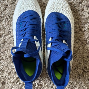 Size 11 College Issued Men’s UA Yard Mid MT Metal Cleats