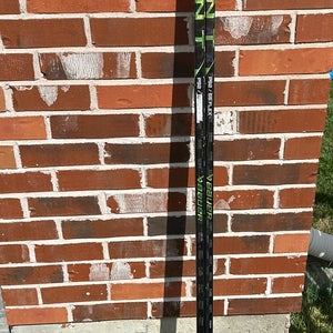 Intermediate Bauer Agent R Right Handed Hockey Stick P92  (Used)