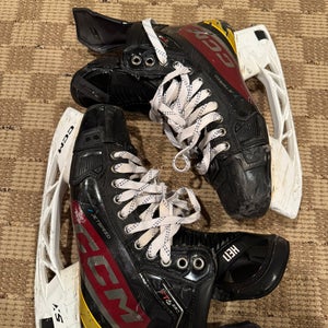 2023 CCM JetSpeed FT6 Pro Hockey Skates Regular Width  Pro Stock 9.5 (Used)