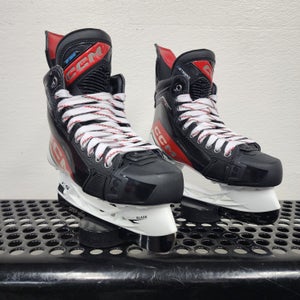 CCM JetSpeed FT6 Pro Intermediate Hockey Skates - Tapered Width (New)
