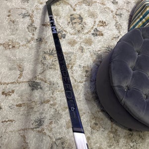 Intermediate CCM Jetspeed FT6 Pro Left Hand Hockey Stick P28 (Used)