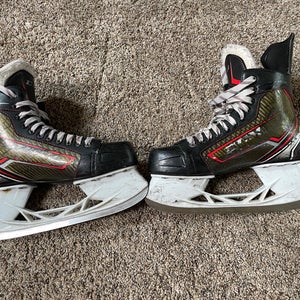 CCM JetSpeed FT350 Hockey Skates 8 (Used)