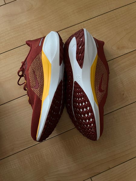 Nike Air Zoom Pegasus 41 Shoes Men 8 Crimson Red USC Trojans FZ5150-600‎ New Nike Air Zoom Pegasus 41 USC Trojans Red Team Crimson FZ5150  main image 3