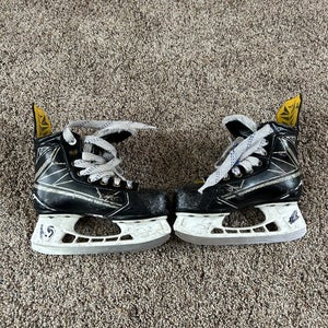 Bauer Supreme 1S Hockey Skates Size 1.5 (Used)