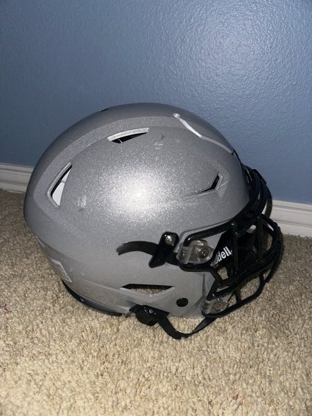 Adult Large Riddell SpeedFlex Helmet | SidelineSwap | Buy and Sell on ...
