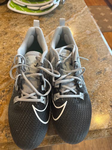 Men's Size M 12.0 (W 13.0) Nike Low Top Vapor Edge Speed 360 Molded Cleats (New)