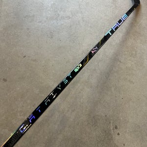 P14 80 Flex Senior True catalyst 9x3 Left Hand Hockey Stick Pro Stock NHL (New)