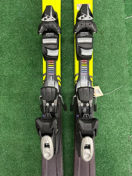 HEAD SuperShape Team 147cm Skis With Fischer XTR7 Bindings (used