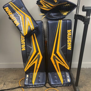 33"  Vaughn SLR4 Pro Carbon Regular Goalie Full Set Pro Stock (Used)