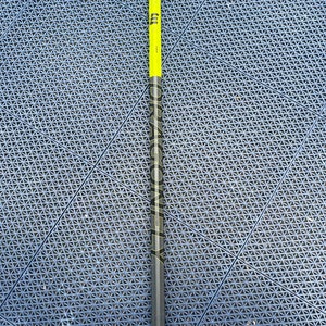 Adult Epoch Dragonfly Gen 6 Shaft (Used)