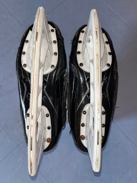 Bauer Supreme UltraSonic Hockey Skates Regular Width 7.5 (Used)