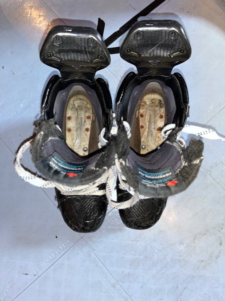 Bauer Supreme UltraSonic Hockey Skates Regular Width 7.5 (Used)
