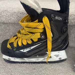 CCM Ribcor: size 4 Int.