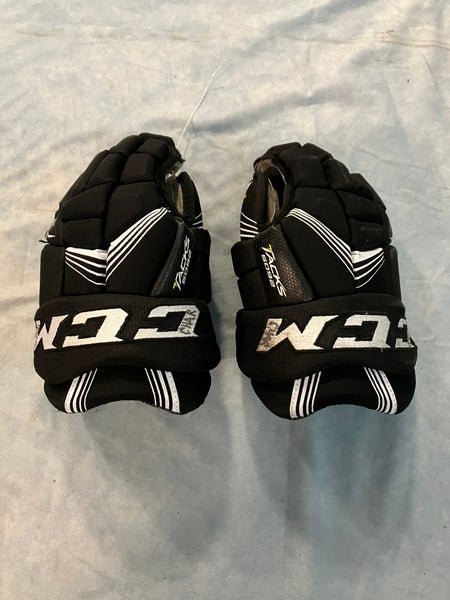 Black Junior CCM Tacks 5092 Gloves 11" (Used)