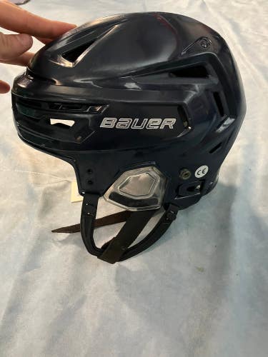 Blue Small Bauer Re-Akt 150 Helmet (Used)