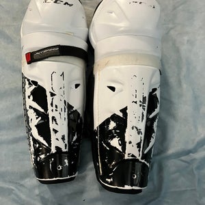Junior CCM Jetspeed FT455 Shin Pads 12" (Used)