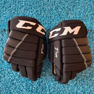 Black Junior CCM T4R Gloves 10" (Used)
