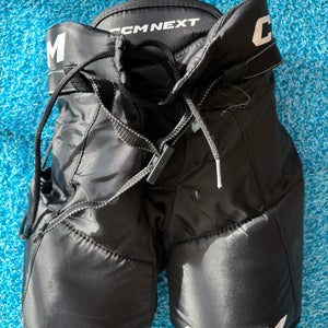 Black Youth Small CCM Next Hockey Pants (Used)