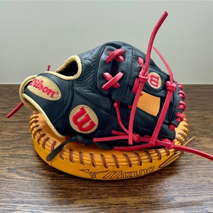 Wilson A1000 RHT 11.25” - Rare Navy Blue - Fully reconditioned and relaced