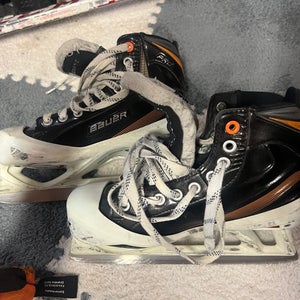 Bauer Pro Hockey Goalie Skates Wide Width Size 5 (Used)