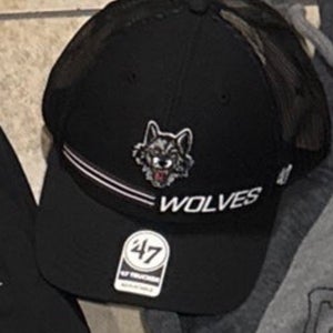 Chicago wolves hat for one person