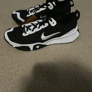 Black Men's Size M 11.0 (W 12.0) Nike Alpha Huarache Varsity Turf Cleats (New)