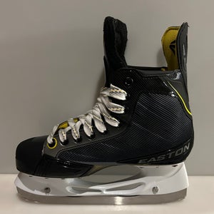 New Easton Stealth RS Junior Skates - Size 3 NIB
