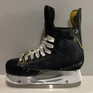 New Easton Stealth RS Junior Skates - Size 4 NIB