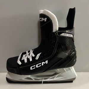 New CCM AS-550 Hockey Skates - Senior Size 10 NIB