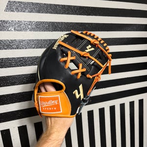 Yardley Sports 11.5 Infield baseball glove black and orange