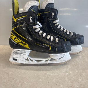 CCM (Used) Junior Size 3.5 Hockey Skates