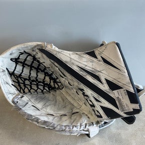 CCM Used White Intermediate Full Right